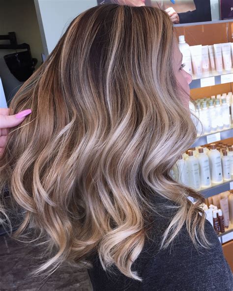 dark beige blonde balayage